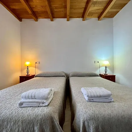 Preciosa Casa Con, Wifi, Bbq Y Terraza En Finca Compartida En Cadavedo